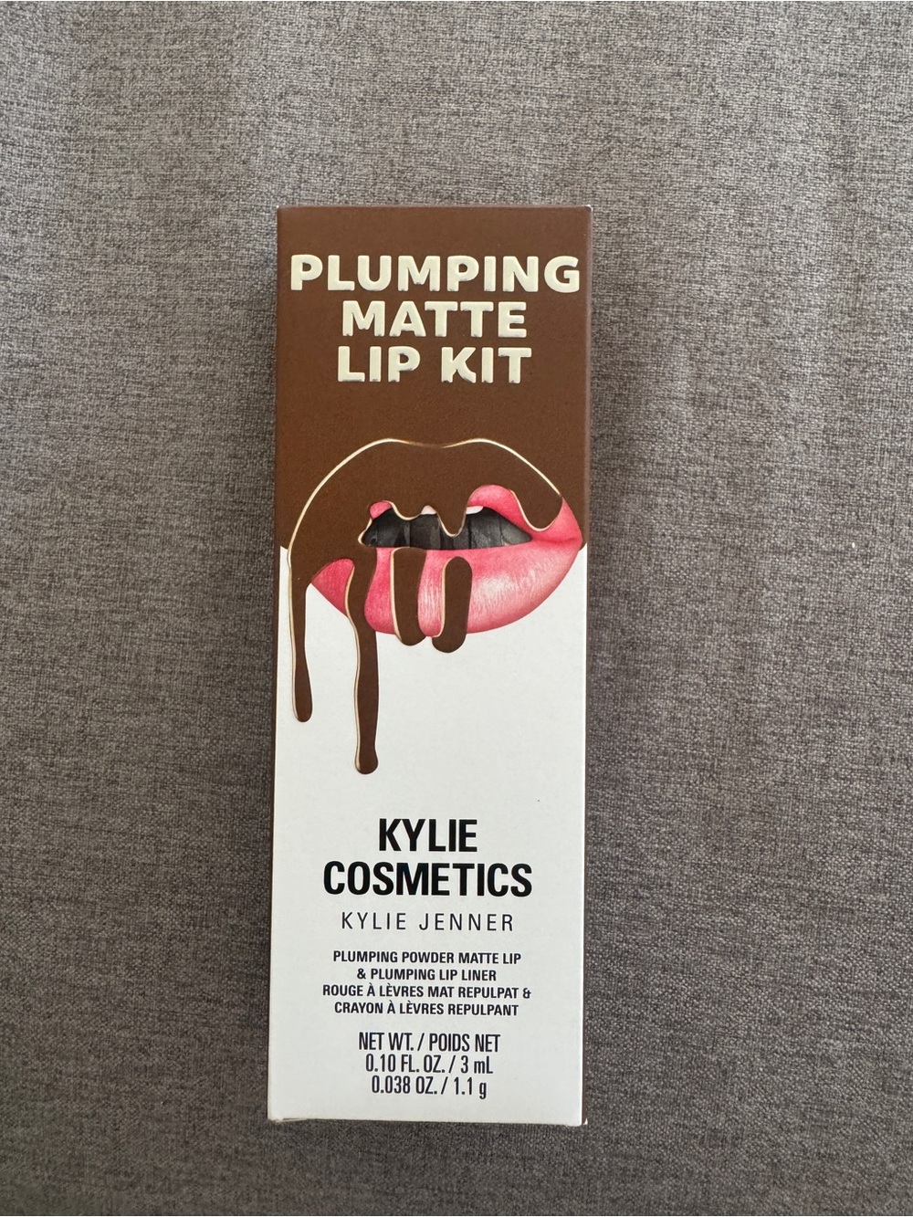 Kylie Jenner plumping matte lip kit